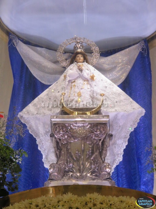 CONSUELO CÁRDENAS SILVA su Devoción y Arte a la Virgen del Sagrario de Tamazula
