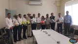 Salvador Barajas, visita la empresa de Balones Gaser en San Gabriel
